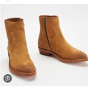 Frye Inside Zip Billy Short Boots